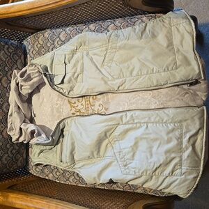 Cabi Puffer Vest Gray Soft Warm Front Zip Pockets w/hood on or off  - MED #189